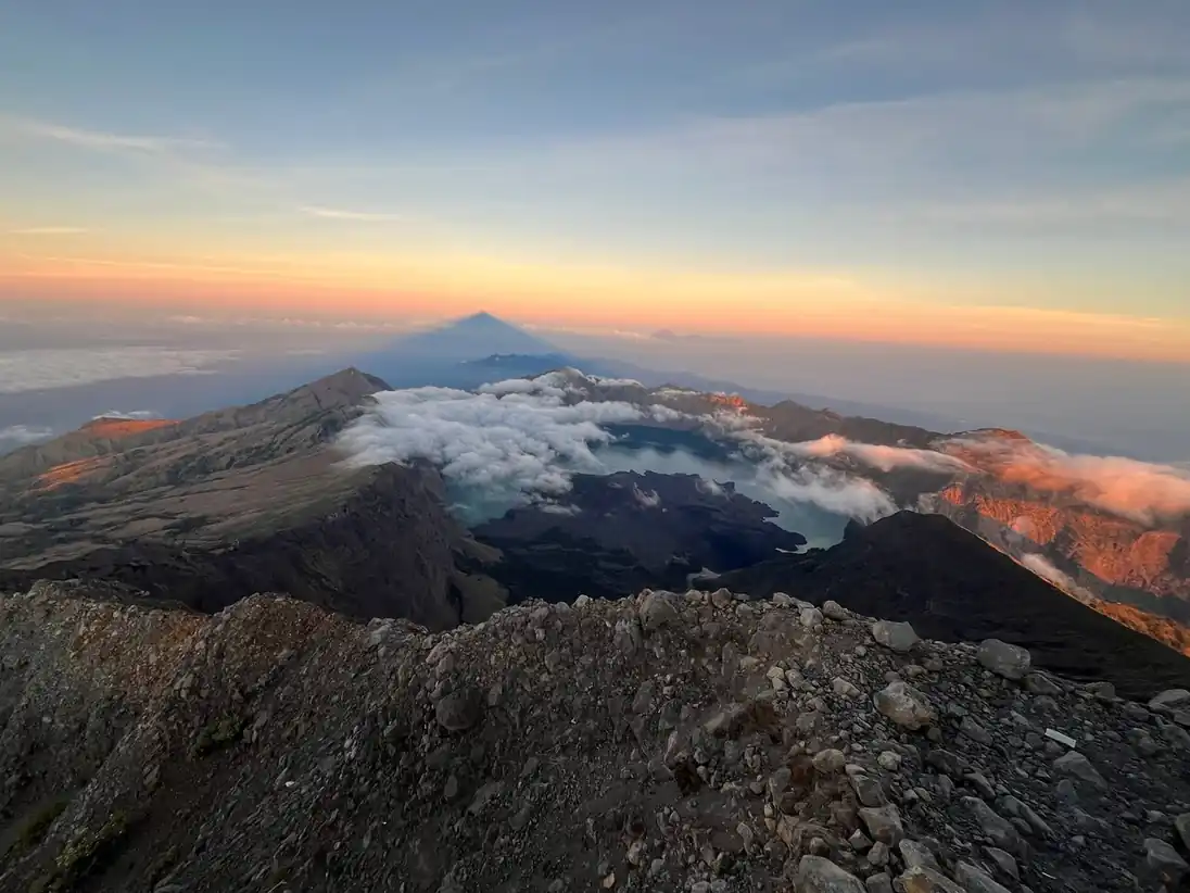 Su v_review_webp_002