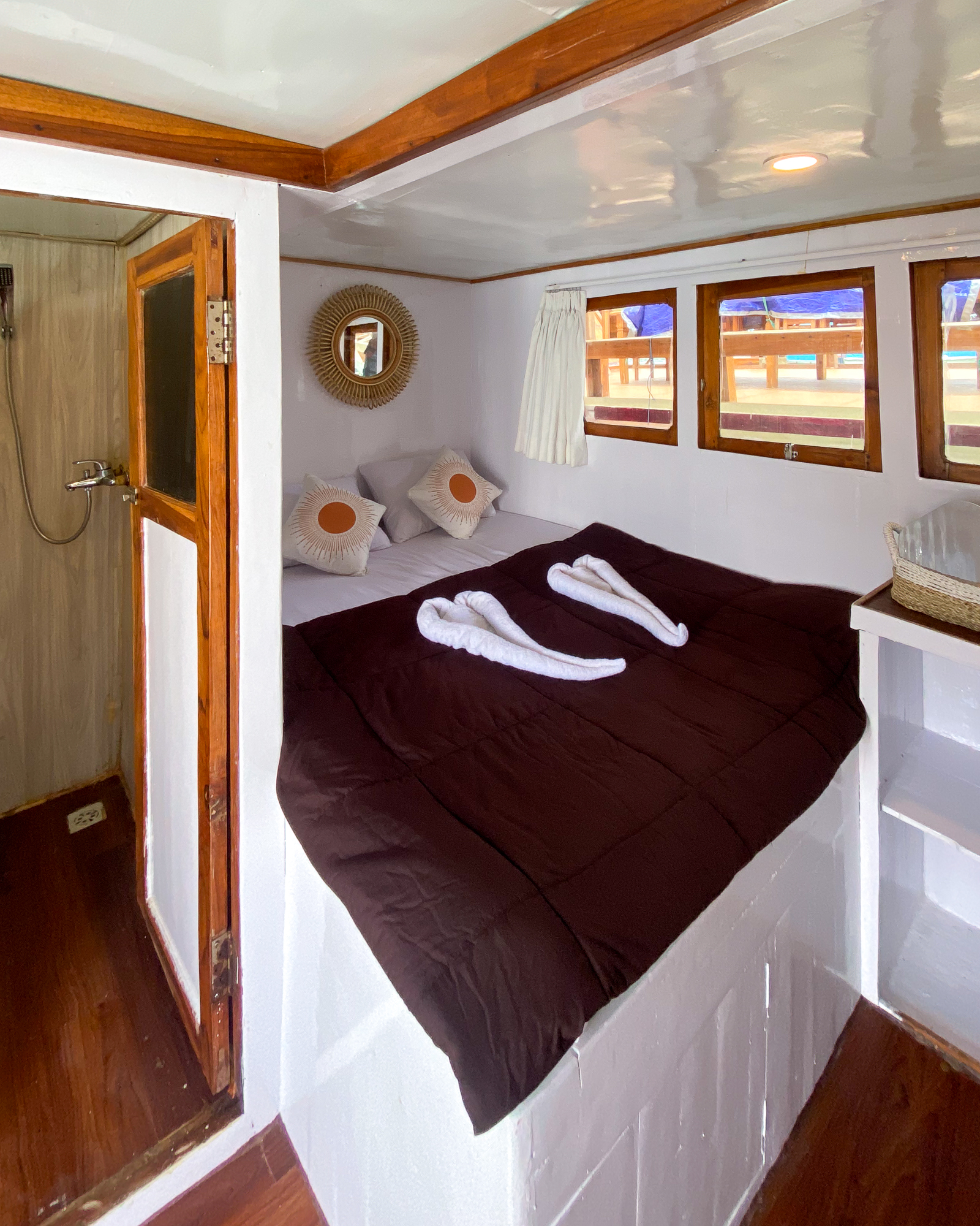 SIP-PrivateCabin2(doublebed)-2